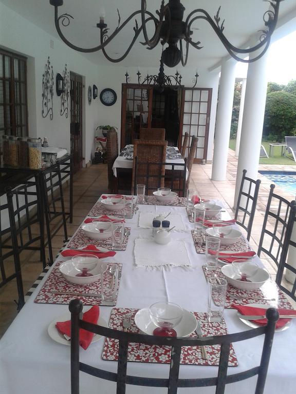 Joan'S Bed And Breakfast เดอร์บัน ภายนอก รูปภาพ