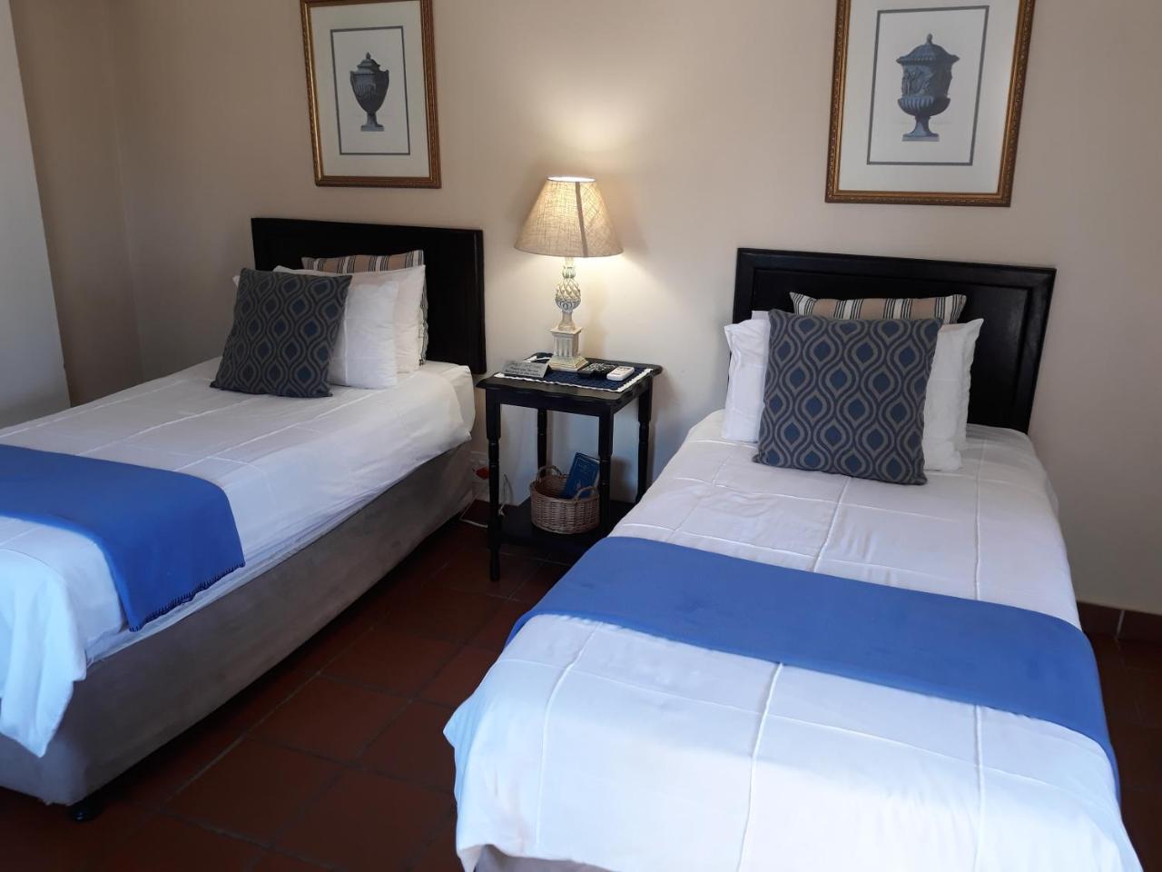 Joan'S Bed And Breakfast เดอร์บัน ภายนอก รูปภาพ